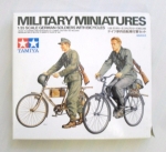 Thumbnail TAMIYA 35240 GERMAN SOLDIERS WITH BICYCLES